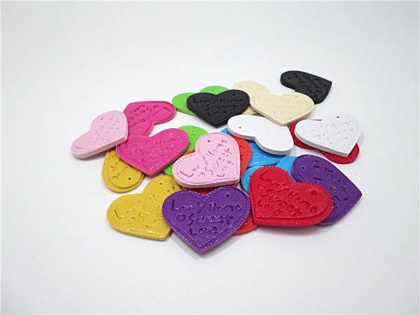 G04 Peixes PU Imitação Gravação Amor Cabeça de couro Pequenos Acessórios Acessórios Materiais DIY Acessórios Acessórios