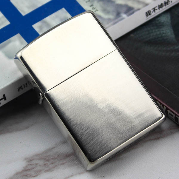 Hong Kong Zoro ZORRO cobre casca de metal incandescente de óleo de carvão clássico incandescente de combustível 902 placa DIY