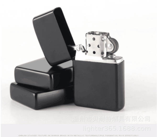 Isqueiro Metálico Preto