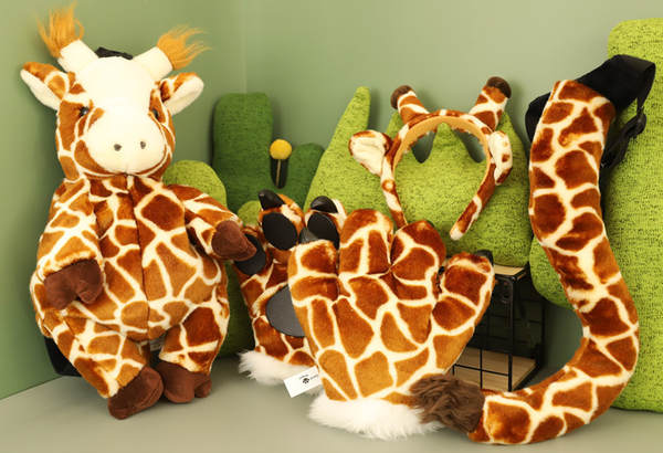 Jardim Zoológico Tigre Cauda Leão Cabeleireiro Dinossauro Brinquedos de pelúcia Ganhos de ganso de ganso de panda Pé de criança Itens