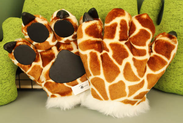 Jardim Zoológico Tigre Cauda Leão Cabeleireiro Dinossauro Brinquedos de pelúcia Ganhos de ganso de ganso de panda Pé de criança Itens