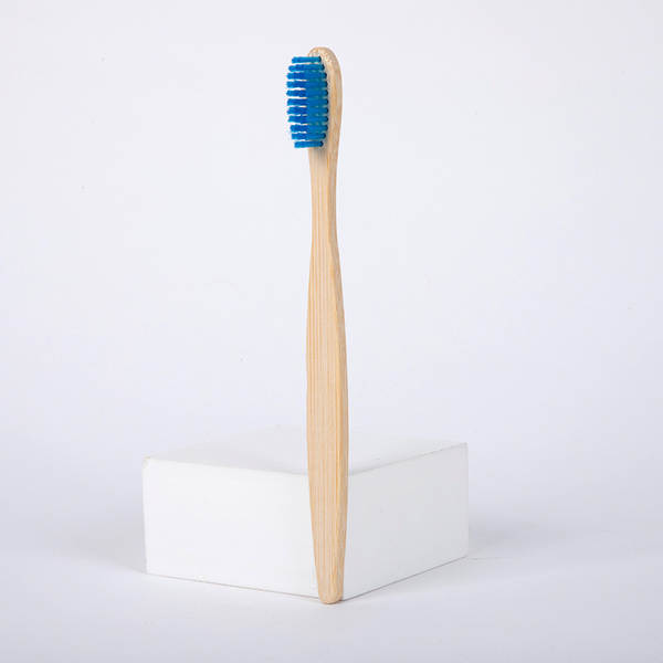 Escova de Dentes de Bambu Nylon