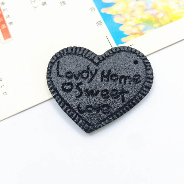 G04 Peixes PU Imitação Gravação Amor Cabeça de couro Pequenos Acessórios Acessórios Materiais DIY Acessórios Acessórios