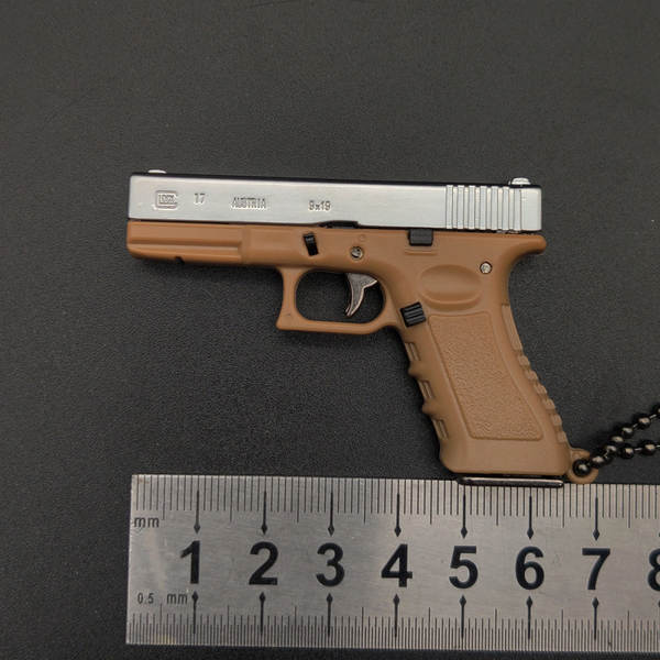 Grade 1: 3 Grock G17 modelo semi-aliado chave de chave de cadeira pendurado adulto presente brinquedo de criança