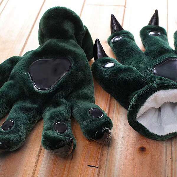 Macacão de Pelúcia com Luvas de Dinossauro