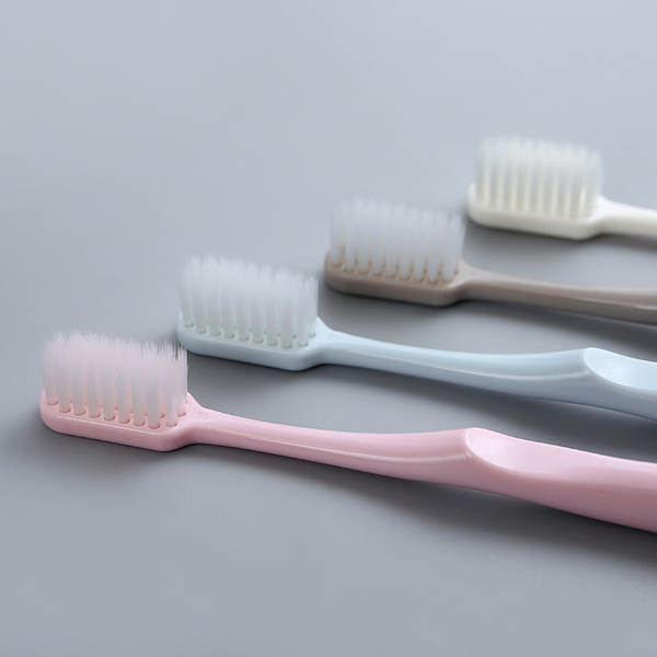 Escova de Dente Macarrão com Cabeça Grande e Cabelos Macios de Carvão de Bambu