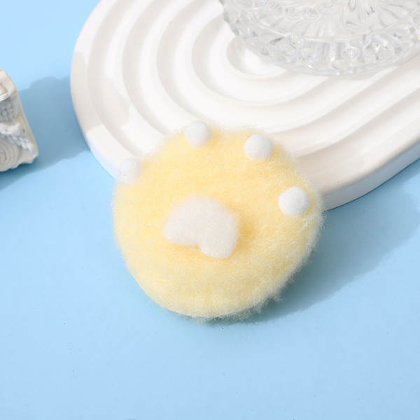 Broche de gato de pelúcia