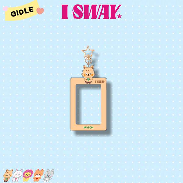 (G) I-DLE Botão de chave acrílico Novo álbum I SWAY Acessórios de quadro de desenho animado Pequeno coletor de cartão