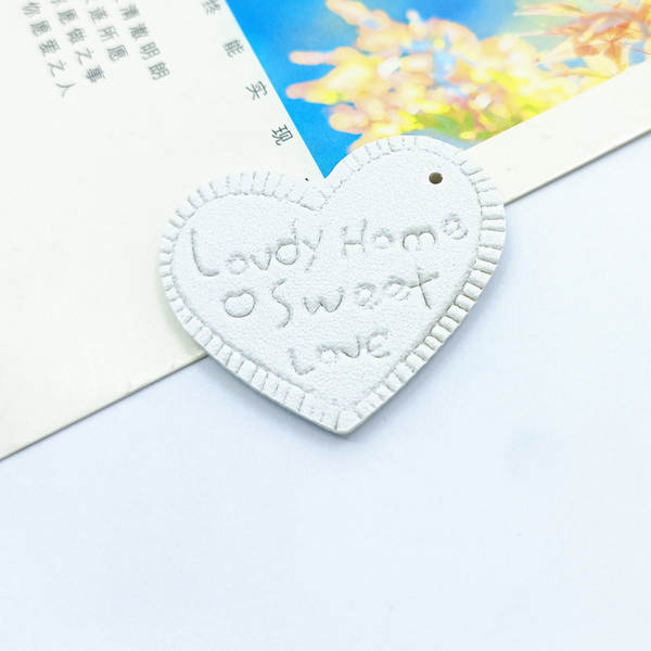 G04 Peixes PU Imitação Gravação Amor Cabeça de couro Pequenos Acessórios Acessórios Materiais DIY Acessórios Acessórios