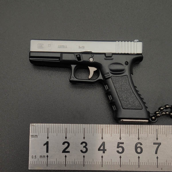 Grade 1: 3 Grock G17 modelo semi-aliado chave de chave de cadeira pendurado adulto presente brinquedo de criança