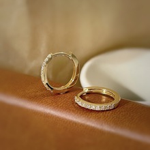 Novo francês vintage s925 prata pura com orelhas de coração feminino de alta sensibilidade de luxo orelhas revestidas de ouro orelhas de atacado