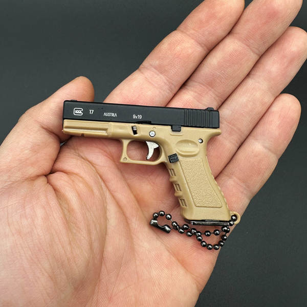 Grade 1: 3 Grock G17 modelo semi-aliado chave de chave de cadeira pendurado adulto presente brinquedo de criança