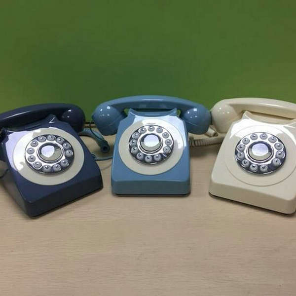 Telefone Retro com Discos