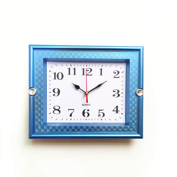 Venda de relógios para casa 9€ 9€ 9€ 9€ 9€ 9€