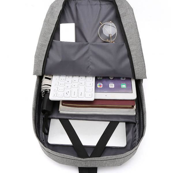 Nova versão coreana de tendências de moda mochila de viagem para homens de lazer ao ar livre leve simples computador de dois ombros fábrica de fornecimento direto