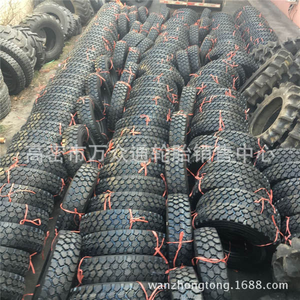 Fornecimento de pneus do Mar Amarelo 255/100R16 Iveco 255/85R16