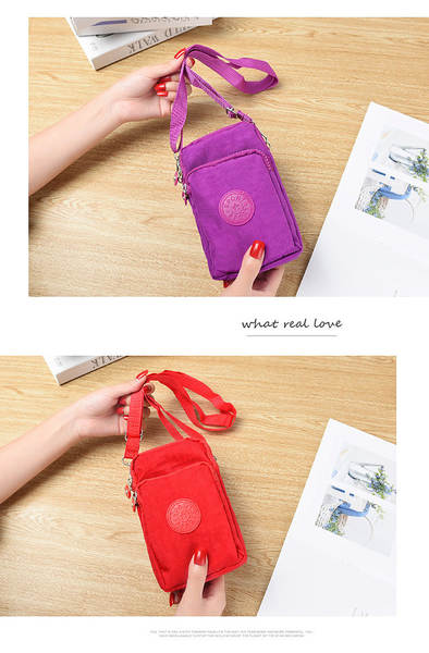 Bolsa de ombro para celular e dinheiro