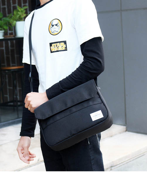 Bolsa de Correio Masculina Esportiva