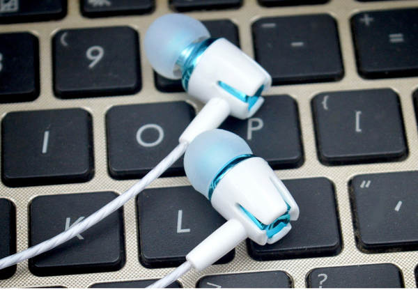 Fones de Ouvido com Fio para Celular