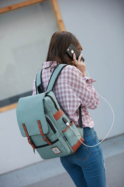 Novo modelo de comércio exterior usb personalidade vintage homens e mulheres veludo exterior grande mochila de viagem mochila de ombros de moda atacado um