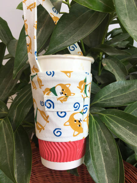 Conjunto de Copo e Bolsa para Bebidas