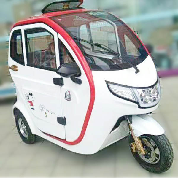 Carro elétrico elétrico de três rodas para uso doméstico totalmente fechado Novo carro elétrico de energia