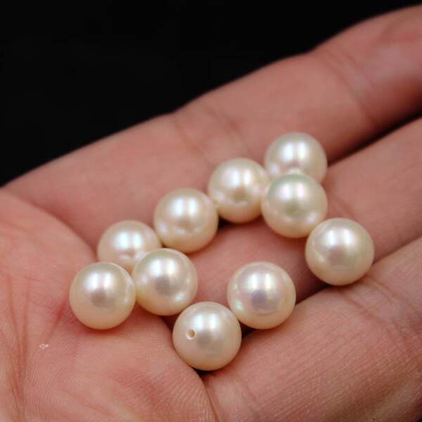Pérolas de água doce naturais