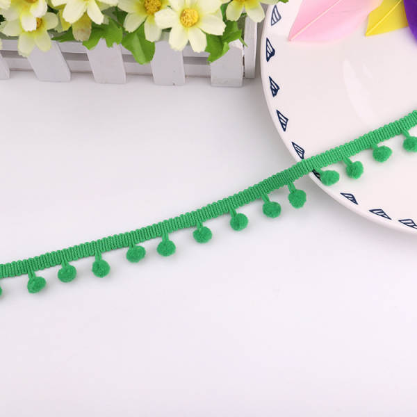 Fabricante de vendas diretas de explosivos de bolas de pelúcia de pequeno tamanho para decoração de bordas de flores de madeira de pelúcia de cor 10mm de cor ecológica