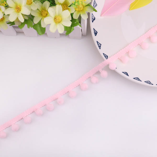 Fabricante de vendas diretas de explosivos de bolas de pelúcia de pequeno tamanho para decoração de bordas de flores de madeira de pelúcia de cor 10mm de cor ecológica