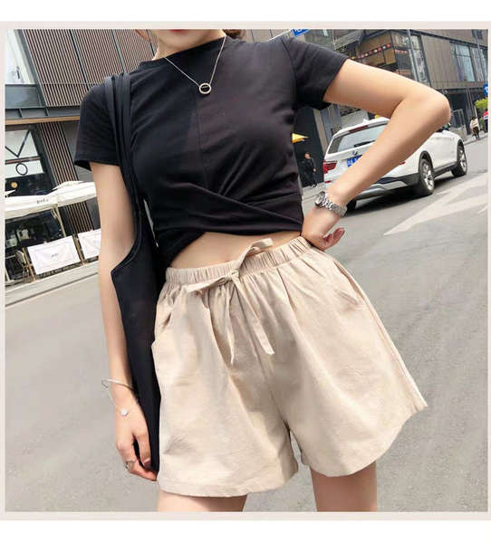Roupa de verão de alta calça e calças de verão de alta calça.
