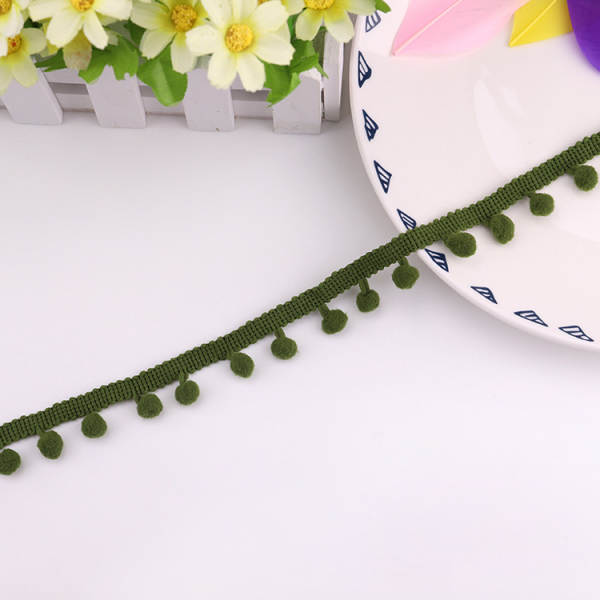 Fabricante de vendas diretas de explosivos de bolas de pelúcia de pequeno tamanho para decoração de bordas de flores de madeira de pelúcia de cor 10mm de cor ecológica