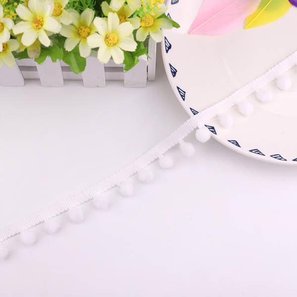 Fabricante de vendas diretas de explosivos de bolas de pelúcia de pequeno tamanho para decoração de bordas de flores de madeira de pelúcia de cor 10mm de cor ecológica