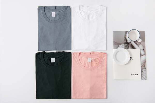 T-shirt de algodão branco e branco para homens e mulheres com camisa de roupa masculina de 220 gramas