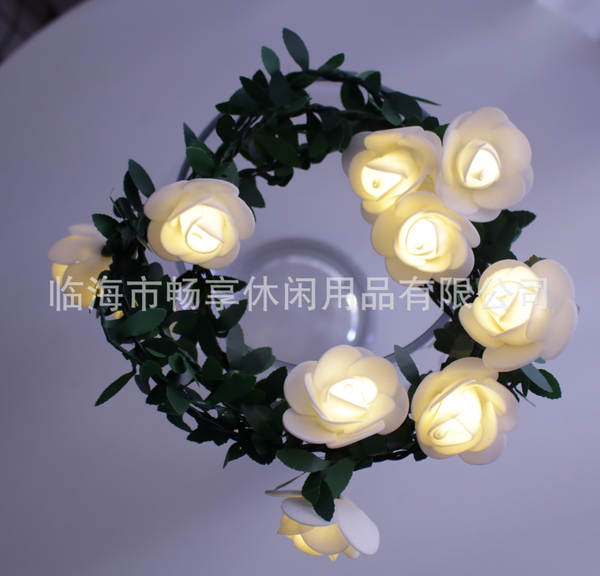 Simulador de lâmpadas LED de folhas verdes com lâmpadas de rosas com lâmpadas DIY de Natal decoradas com lâmpadas LED