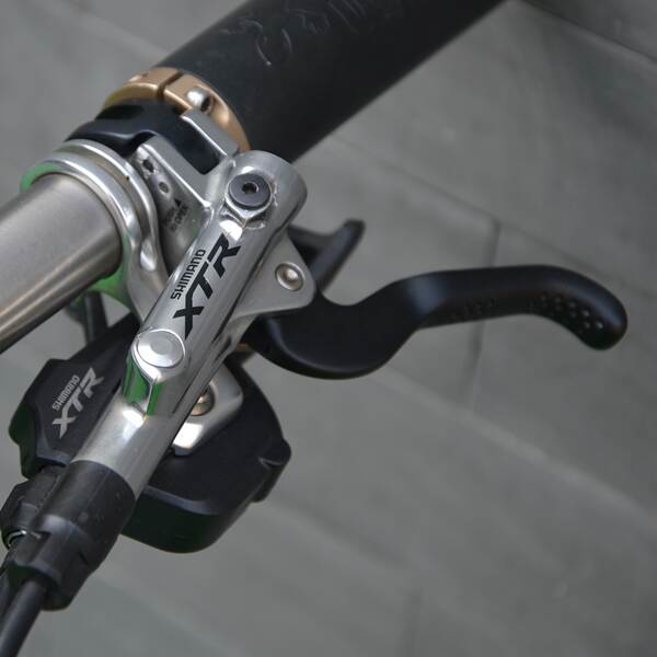 GEMODA 26 polegadas aliaje de titânio montanha bicicleta XTR grande conjunto FOX pressão de ar frontal forjado fábrica de bicicleta