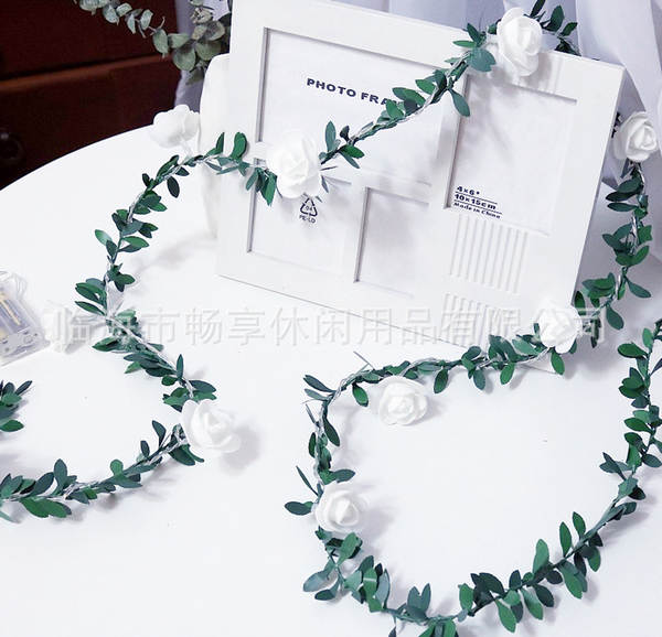 Simulador de lâmpadas LED de folhas verdes com lâmpadas de rosas com lâmpadas DIY de Natal decoradas com lâmpadas LED