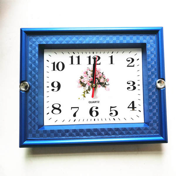 Venda de relógios para casa 9€ 9€ 9€ 9€ 9€ 9€
