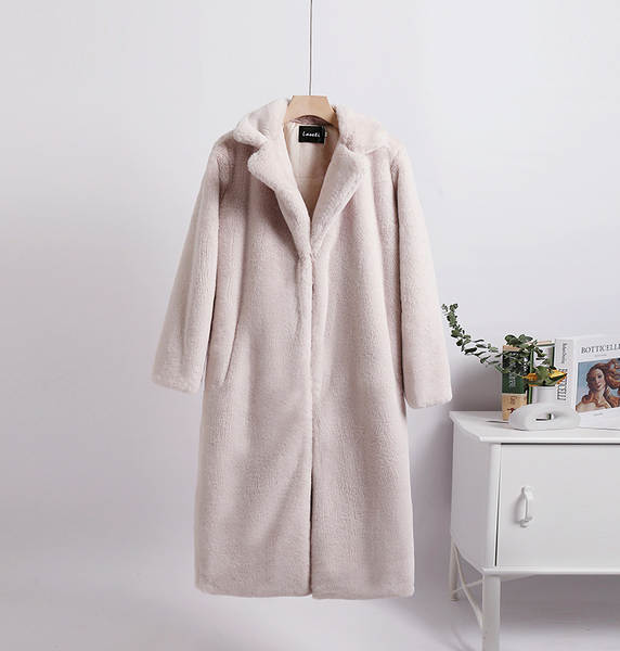 2023 Venda rápida de casacos de couro aumentado tamanho grande tamanho de roupas femininas como casacos de couro de coelho para manter o inverno quente