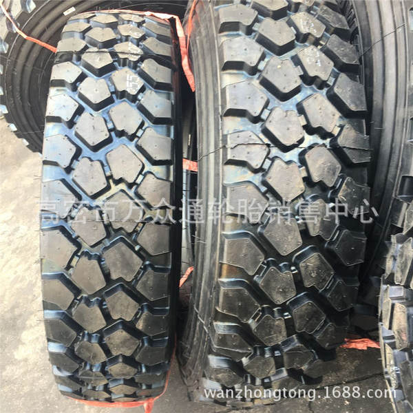 Fornecimento de pneus do Mar Amarelo 255/100R16 Iveco 255/85R16