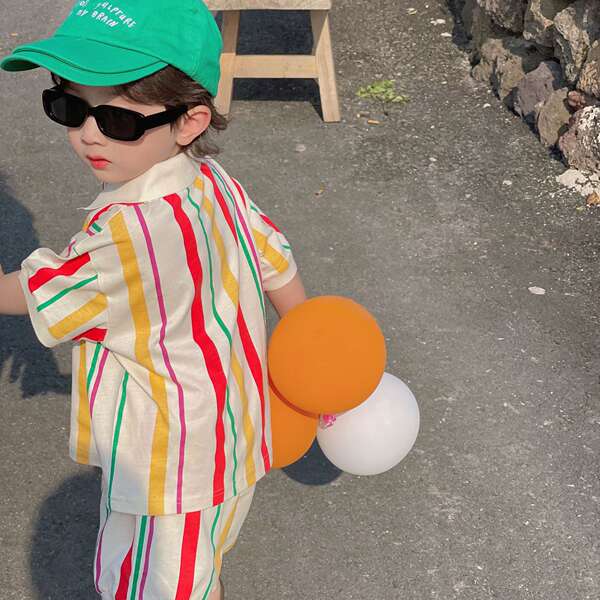 Conjunto de moletom infantil listrado