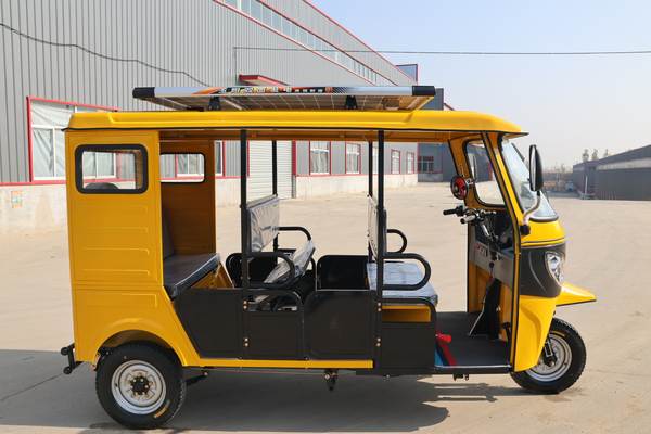Mototrixe Elétrica Tuk Tuk