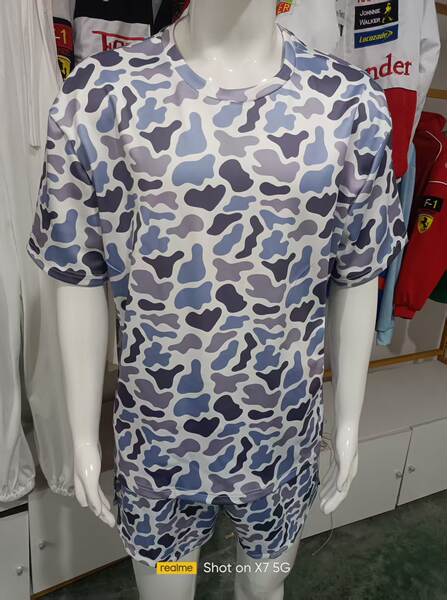 2025 Nova tendência masculina T-shirts 3D impressos roupas esportivas de futebol home casual masculino mangas curtas T