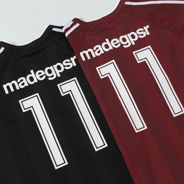 Camisa esportiva masculina de manga curta