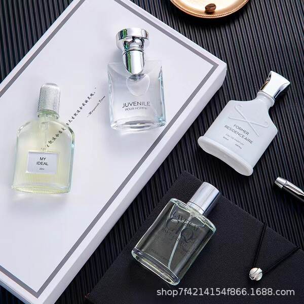 Kit de Perfume Masculino 4 Peças