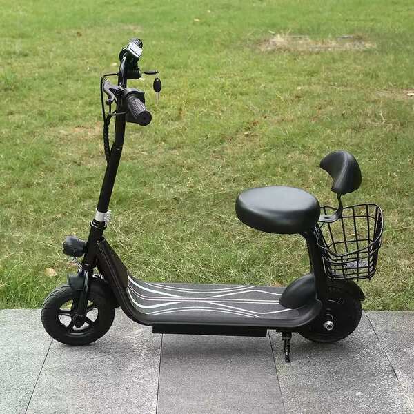 Scooter elétrico de duas rodas de dobragem Pequenas bicicletas elétricas ao ar livre para veículos portáteis por atacado