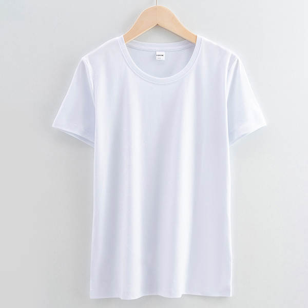 Camiseta feminina de algodão curta