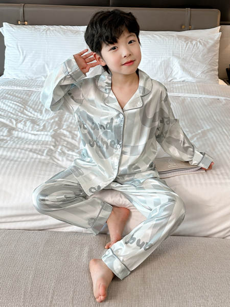 Roupa de cama para meninos Primavera-Verão 2026 Nova roupa de ar condicionado para meninos com mangas compridas em casa