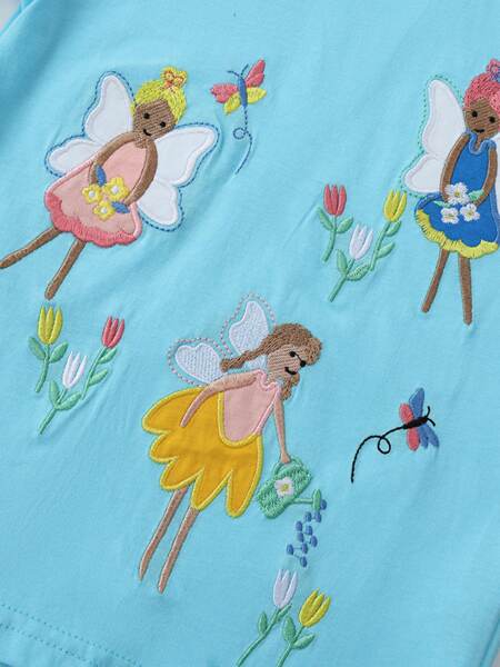Camiseta infantil florzinhas