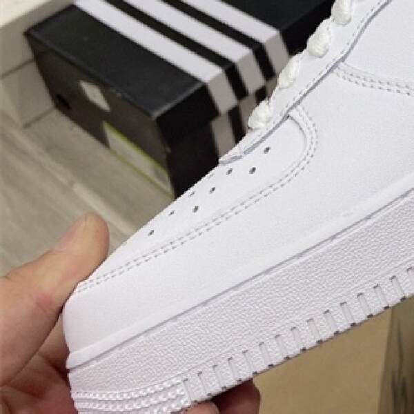 Air Force One AF1 alta versão de calçados masculinos e femininos de tabuleiro de baixa faixa de decomposição de trigo puro branco Air Force One pequenos sapatos brancos