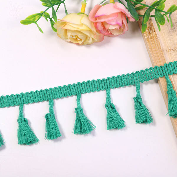 Fabricante de vendas diretas de 30 cores de imóveis ecológicos de decoração colorida de mesa de bordas de flores de 4 cm de fundo para limpar as bordas de flores.